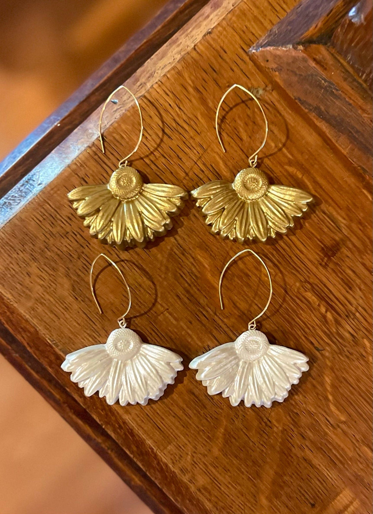 Carol Cassisa Carol Cassisa Demi Fleur D'or Earrings - Little Miss Muffin Children & Home