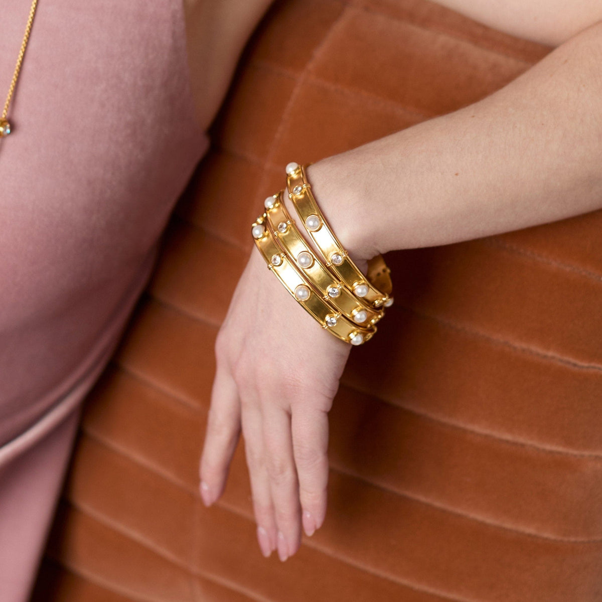 Pearl Medium Tribeca Stacking Bangle