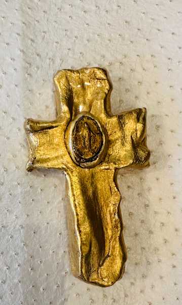 handheld cross decor